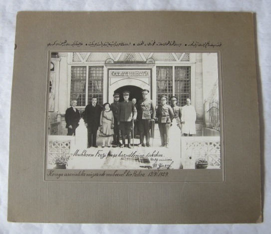 ESKİ FOTOĞRAF: Fevzi Çakmak ve Konya Müzesi, 1929 [İMZALI]